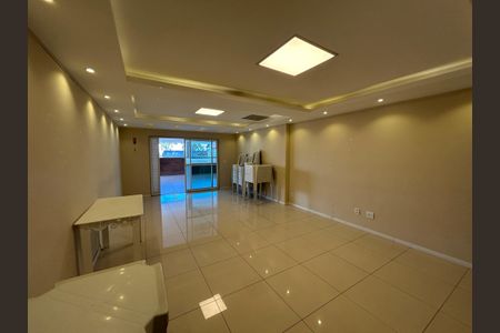 Apartamento para alugar com 92m², 3 quartos e 1 vagaÁrea comum - Salão de festas