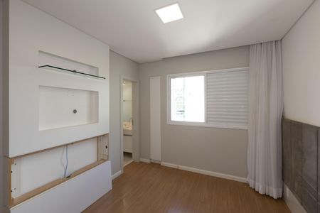 Apartamento para alugar com 113m², 3 quartos e 2 vagas Apartamento para alugar com 113m², 3 quartos e 2 vagasSuíte 1