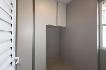 Apartamento para alugar com 113m², 3 quartos e 2 vagas Apartamento para alugar com 113m², 3 quartos e 2 vagasÁrea de Serviço
