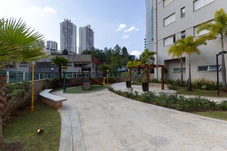 Apartamento para alugar com 113m², 3 quartos e 2 vagas Apartamento para alugar com 113m², 3 quartos e 2 vagasÁrea comum - Playground