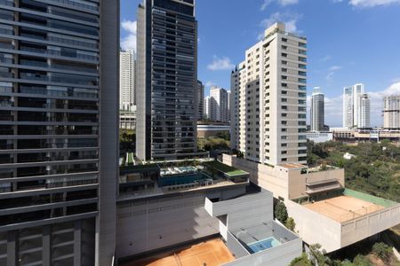 Apartamento para alugar com 113m², 3 quartos e 2 vagas Apartamento para alugar com 113m², 3 quartos e 2 vagasVista do Quarto 2