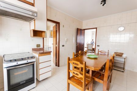 Apartamento à venda com 117m², 3 quartos e 2 vagasCozinha