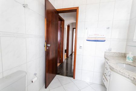 Apartamento à venda com 117m², 3 quartos e 2 vagasBanheiro