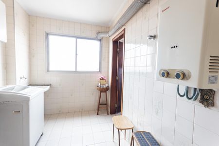 Apartamento à venda com 117m², 3 quartos e 2 vagasÁrea de Serviço