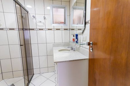 Apartamento à venda com 117m², 3 quartos e 2 vagasBanheiro do Quarto 3