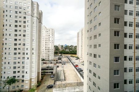 Apartamento à venda com 43m², 2 quartos e sem vaga Apartamento à venda com 43m², 2 quartos e sem vagaVista do quarto 2