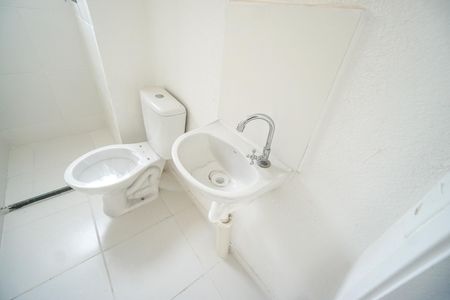 Apartamento à venda com 43m², 2 quartos e sem vaga Apartamento à venda com 43m², 2 quartos e sem vagaBanheiro