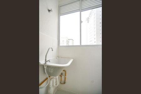 Apartamento à venda com 43m², 2 quartos e sem vaga Apartamento à venda com 43m², 2 quartos e sem vagaÁrea de serviço