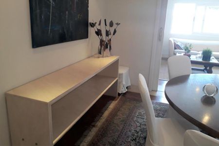 Casa à venda com 4 quartos, 350m² em Sumaré, São Paulo