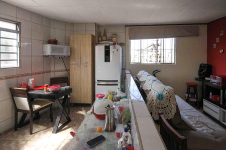 Casa à venda com 312m², 6 quartos e 6 vagasCozinha