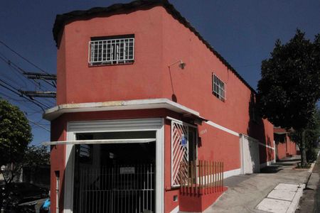 Casa à venda com 312m², 6 quartos e 6 vagasFachada