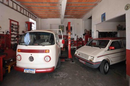 Casa à venda com 312m², 6 quartos e 6 vagasSalão