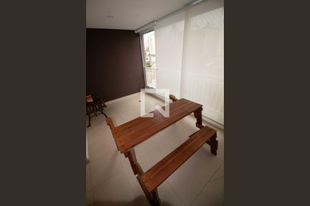 Apartamento à venda com 73m², 3 quartos e 2 vagas Apartamento à venda com 73m², 3 quartos e 2 vagasVaranda