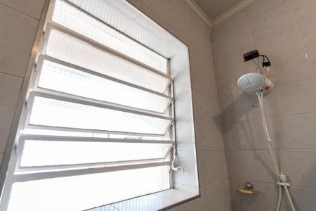 Apartamento à venda com 74m², 2 quartos e sem vagaBanheiro