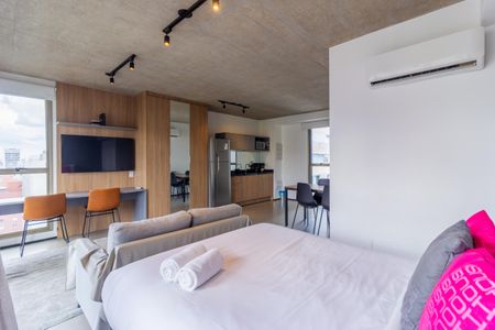 Kitnet/Studio de kitnet/studio à venda com 1 quarto, 45m² em Cerqueira César, São Paulo
