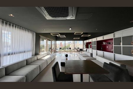 Studio à venda com 45m², 1 quarto e sem vagaSalão de Festas