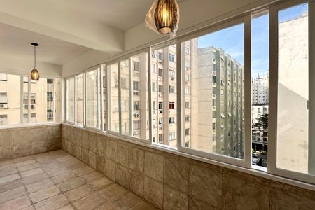 Sala de apartamento para alugar com 3 quartos, 155m² em Copacabana, Rio de Janeiro