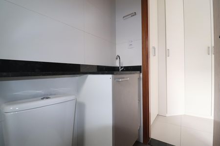 Apartamento para alugar com 60m², 2 quartos e 1 vagaBanheiro Suíte