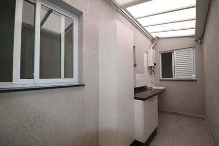 Apartamento para alugar com 60m², 2 quartos e 1 vagaÁrea de Serviço