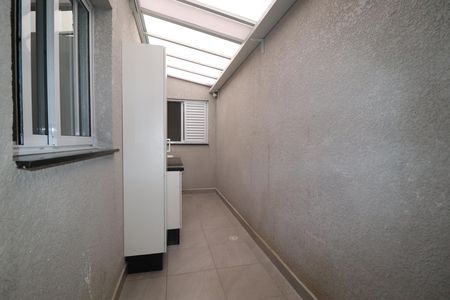 Área de Serviço de apartamento para alugar com 2 quartos, 60m² em Campestre, Santo André