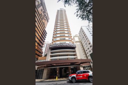 Studio para alugar com 30m², 1 quarto e 1 vagaPrédio