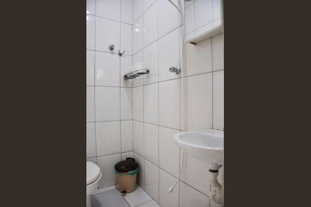 Casa à venda com 236m², 2 quartos e 4 vagas Casa à venda com 236m², 2 quartos e 4 vagasEdicula