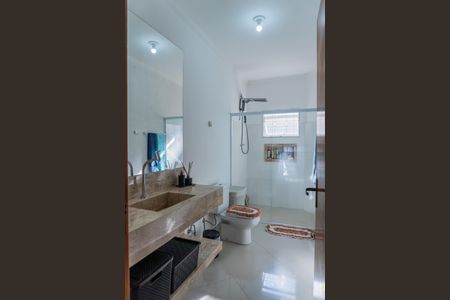 Casa para alugar com 174m², 4 quartos e 2 vagas Casa para alugar com 174m², 4 quartos e 2 vagasBanheiro Social