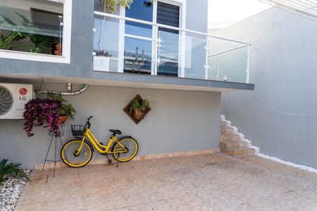 Casa para alugar com 174m², 4 quartos e 2 vagas Casa para alugar com 174m², 4 quartos e 2 vagasGaragem