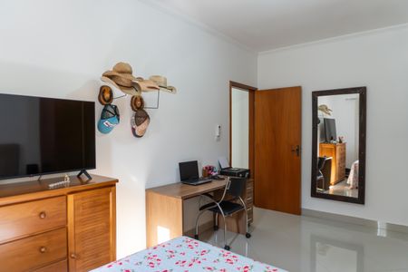 Casa para alugar com 174m², 4 quartos e 2 vagas Casa para alugar com 174m², 4 quartos e 2 vagasQuarto 2