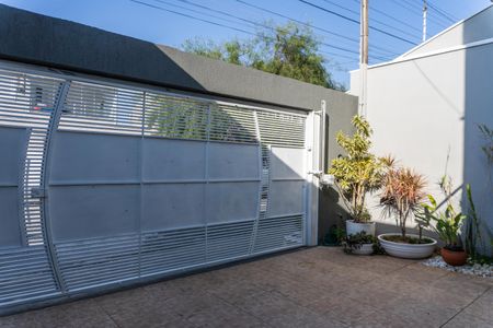Casa para alugar com 174m², 4 quartos e 2 vagas Casa para alugar com 174m², 4 quartos e 2 vagasGaragem
