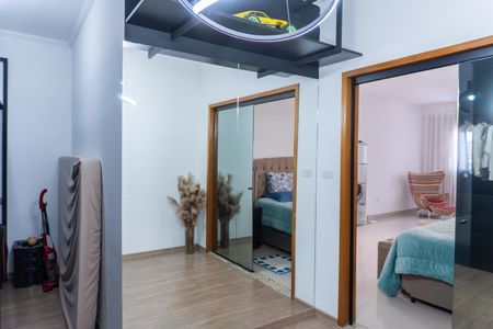Casa para alugar com 174m², 4 quartos e 2 vagas Casa para alugar com 174m², 4 quartos e 2 vagasCloset da suíte 1