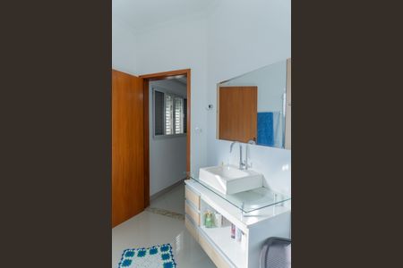 Casa para alugar com 174m², 4 quartos e 2 vagas Casa para alugar com 174m², 4 quartos e 2 vagasBanheiro da Suíte 1