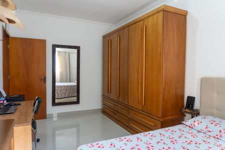 Casa para alugar com 174m², 4 quartos e 2 vagas Casa para alugar com 174m², 4 quartos e 2 vagasQuarto 2