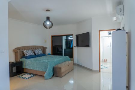 Casa para alugar com 174m², 4 quartos e 2 vagas Casa para alugar com 174m², 4 quartos e 2 vagasSuíte 1