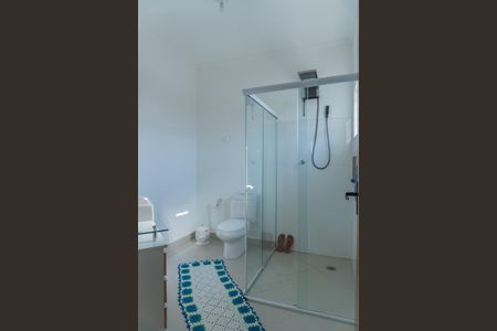 Casa para alugar com 174m², 4 quartos e 2 vagas Casa para alugar com 174m², 4 quartos e 2 vagasBanheiro da Suíte 1