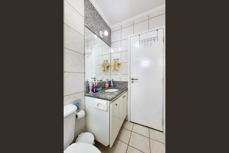 Apartamento à venda com 66m², 3 quartos e 1 vaga Apartamento à venda com 66m², 3 quartos e 1 vagaBanheiro
