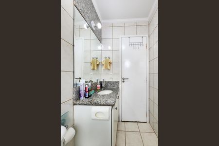 Apartamento à venda com 66m², 3 quartos e 1 vaga Apartamento à venda com 66m², 3 quartos e 1 vagaBanheiro