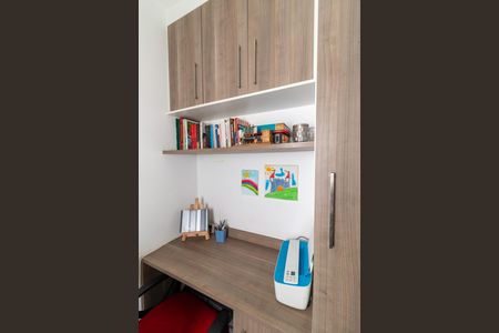 Apartamento à venda com 94m², 2 quartos e 2 vagasQuarto de Serviço