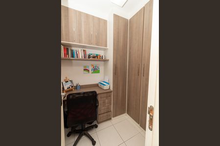 Apartamento à venda com 94m², 2 quartos e 2 vagasQuarto de Serviço