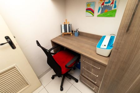 Apartamento à venda com 94m², 2 quartos e 2 vagasQuarto de Serviço