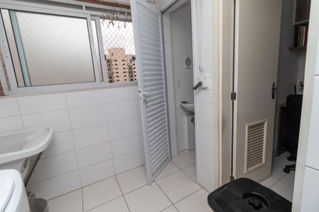 Apartamento à venda com 94m², 2 quartos e 2 vagasÁrea de Serviço