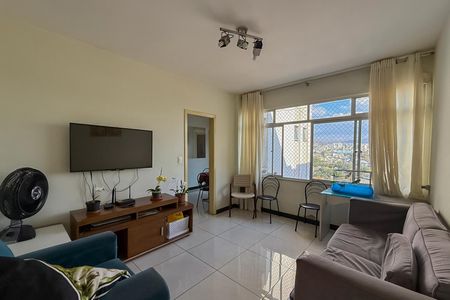 Sala de apartamento à venda com 3 quartos, 85m² em Padre Eustáquio, Belo Horizonte
