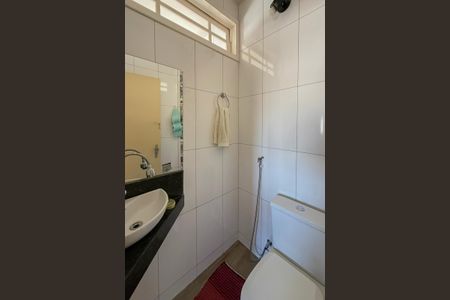 Lavabo de apartamento à venda com 3 quartos, 85m² em Padre Eustáquio, Belo Horizonte