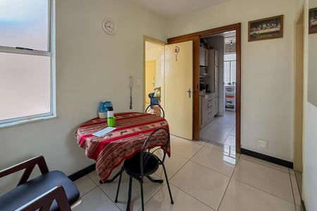 Apartamento à venda com 85m², 3 quartos e 1 vaga Apartamento à venda com 85m², 3 quartos e 1 vagaSala de Jantar