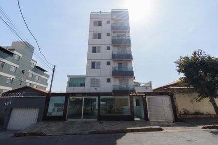 Apartamento à venda com 160m², 3 quartos e 3 vagasFachada