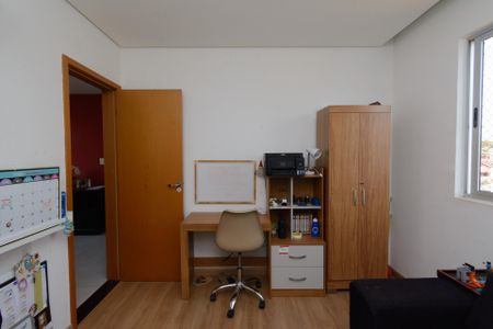 Apartamento à venda com 160m², 3 quartos e 3 vagasQuarto