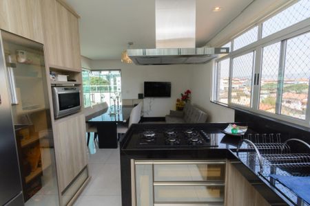 Apartamento à venda com 160m², 3 quartos e 3 vagasCozinha