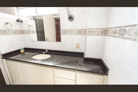 Apartamento à venda com 232m², 4 quartos e 2 vagasBanheiro da Suíte
