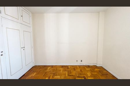 Apartamento à venda com 232m², 4 quartos e 2 vagasQuarto 2