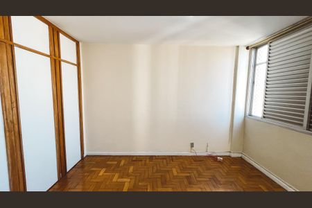 Apartamento à venda com 232m², 4 quartos e 2 vagasQuarto 1